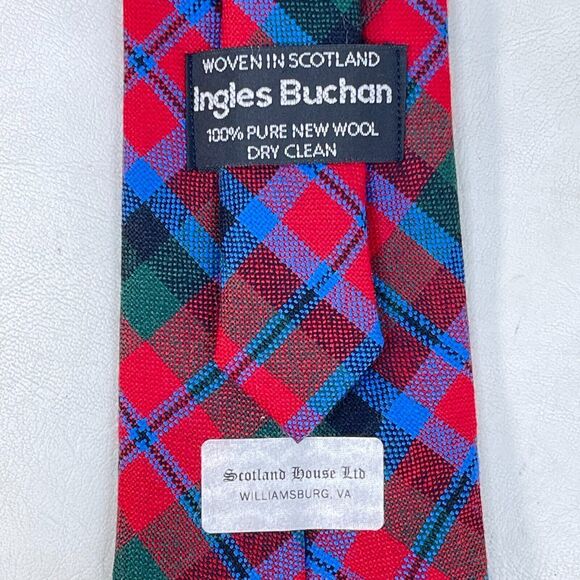 Ingles Buchan Tie 100% Wool Plaid Made Scotland 55" x 3.5" Red Blue Green Black - Picture 4 of 6